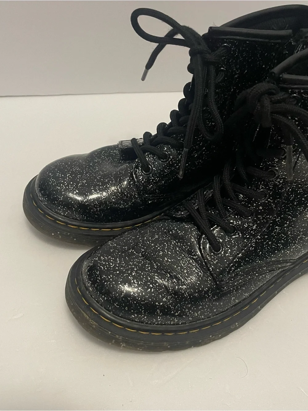 Dr. Martens 1460 Delaney Black Glitter Galaxy Lace Up Side Zip Boots Kids 2